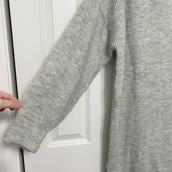 NWT Express Sweater Dress Gray Women’s Size Large - Picture 4 of 6